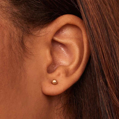 Ball™ | Brincos de Ouro 