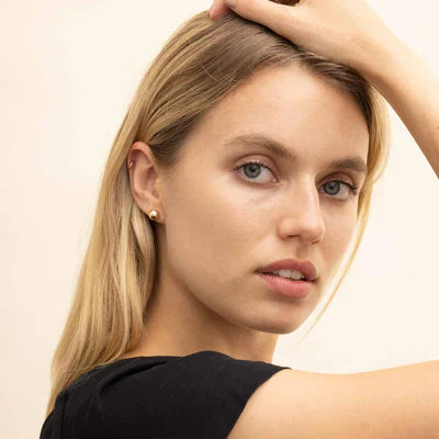 Ball™ | Brincos de Ouro 